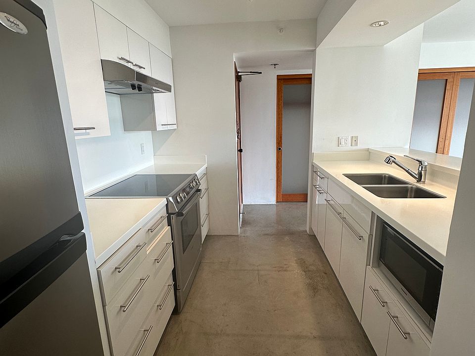 1st image of 583 Kamoku St APT 1703
