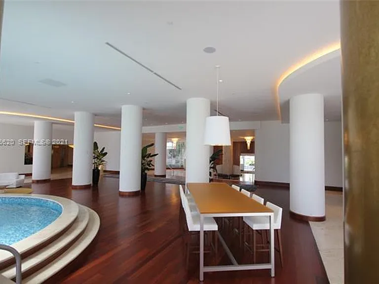 5151 Collins Ave #1030 — Photo 43