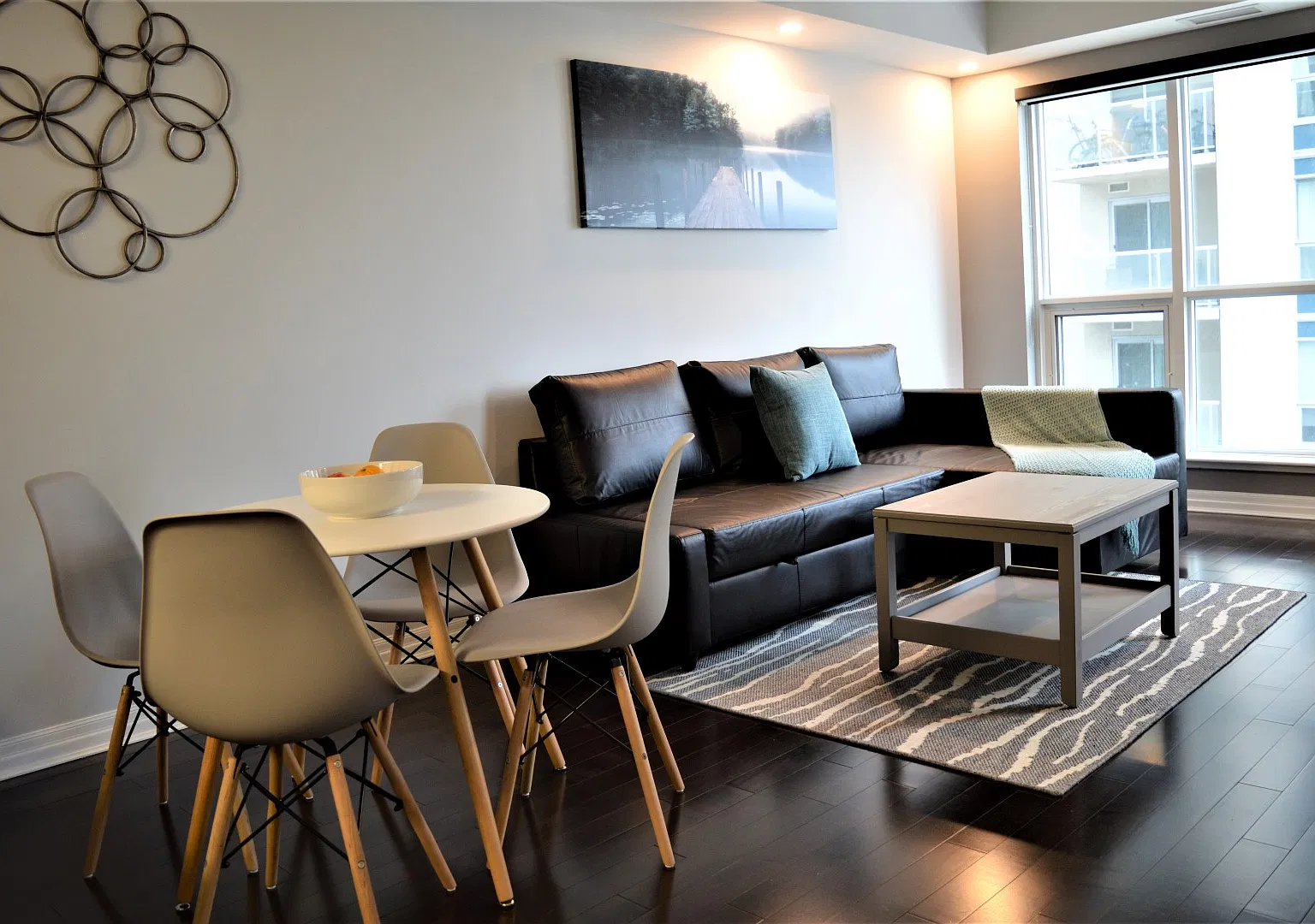1 bed, 675 sqft, $2,290 — Photo 2