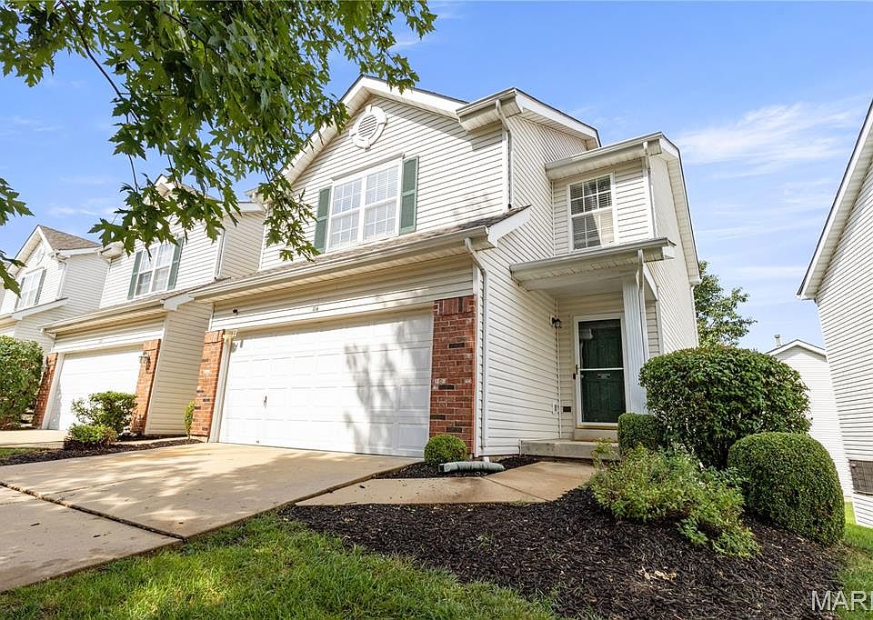 1st image of 114 Waterside Crossing Dr