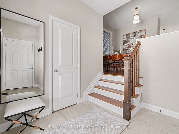 4th image of 633 Geranium Walk