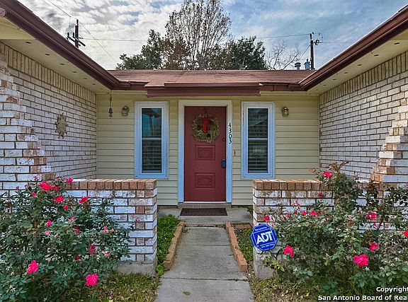 2nd image of 4303 Hickory Hill Dr