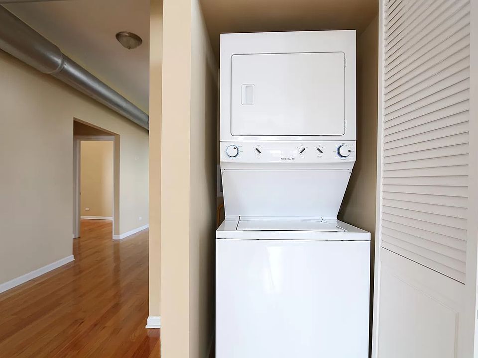 In-unit washer/dryer _ no laundry runs, no quarters