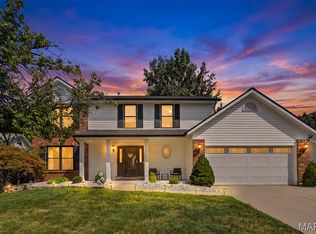 2044 Graystone Dr, Saint Charles, MO 63303