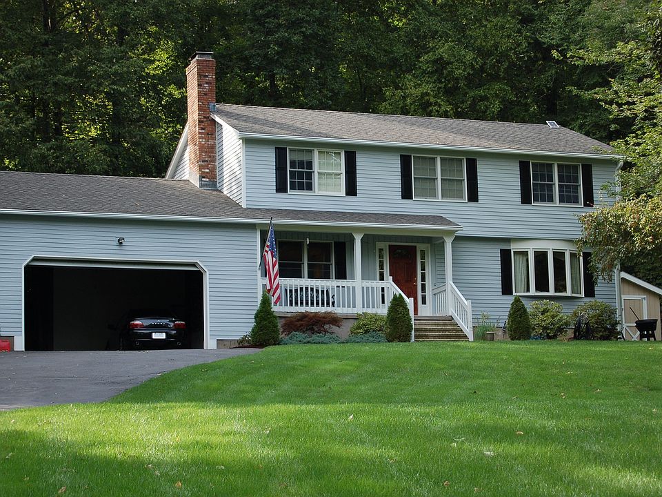 2nd image of 23 Metacomet Dr