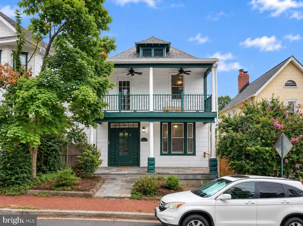 2237 Mount View Pl SE, Washington, DC 20020