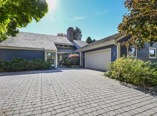 415 Bonita Ln, Racine, WI 53402