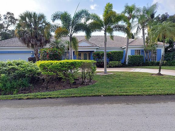 3rd image of 8560 N Lake Dasha Drive