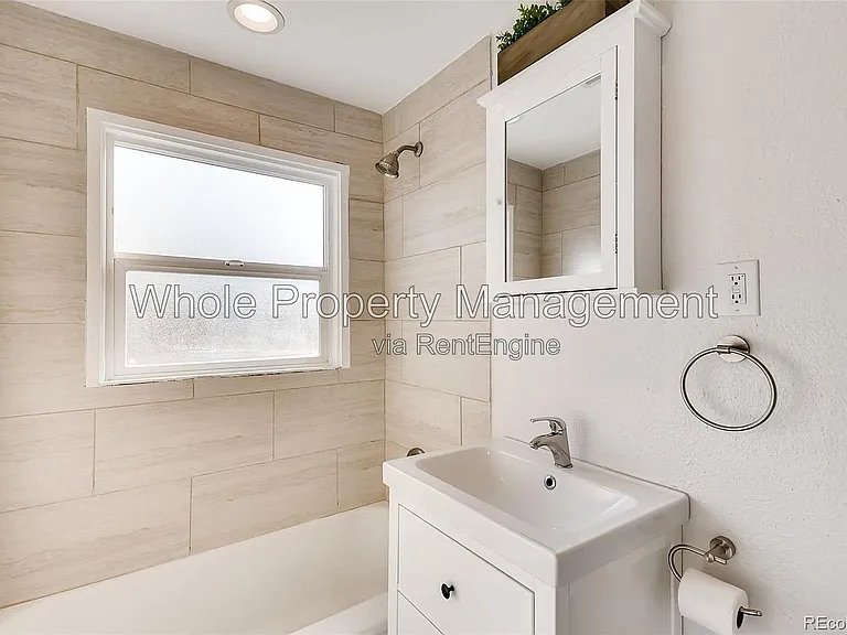 1764 Oswego St — Photo 22