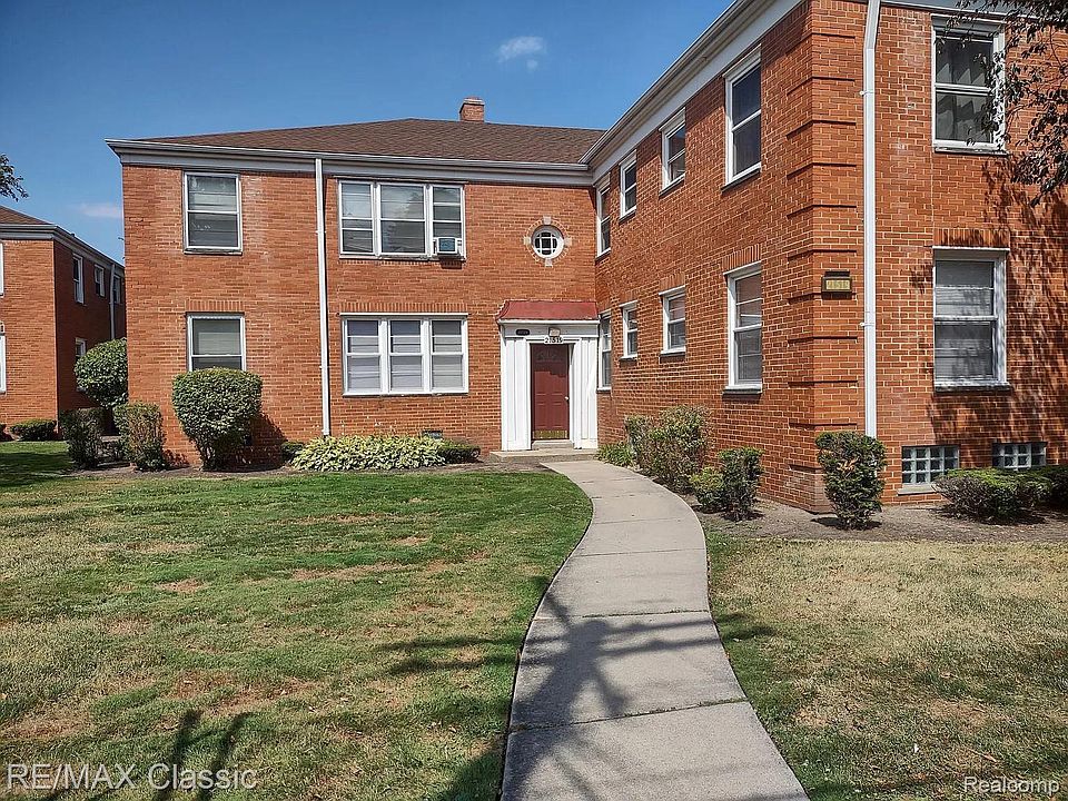 1st image of 21519 Kingsville St