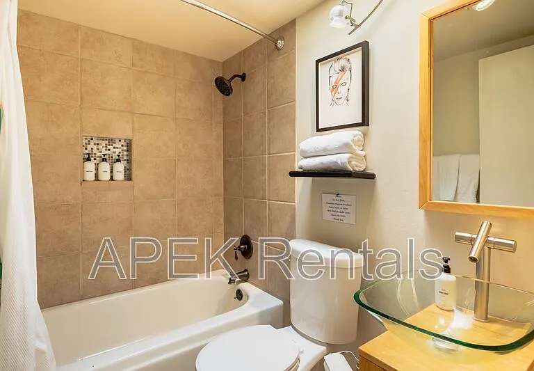 2415 E Finley Rd — Photo 45