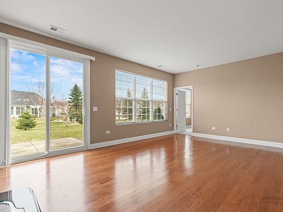 2nd image of 13294 Meadowlark Ln