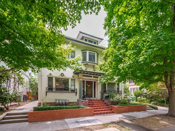 2110 G St, Sacramento, CA 95816