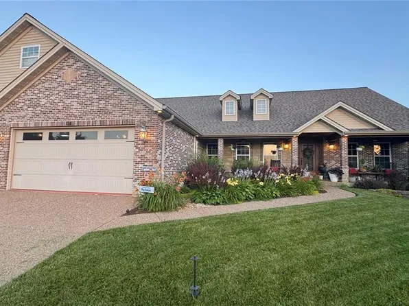 104 Fieldstone Estates Dr, Wentzville, MO 63385