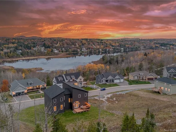 31 Heritage Way, Quispamsis, NB E2E 0T4