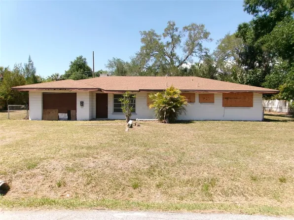 2555 Wood St, Sarasota, FL 34237