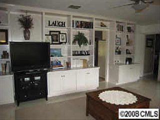 5th image of 1521 Pineola Ln