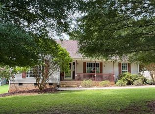 2511 Old Pond Dr, Lincolnton, NC 28092