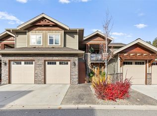4000 Redstone Cres UNIT 221, Peachland, BC V0H1X5