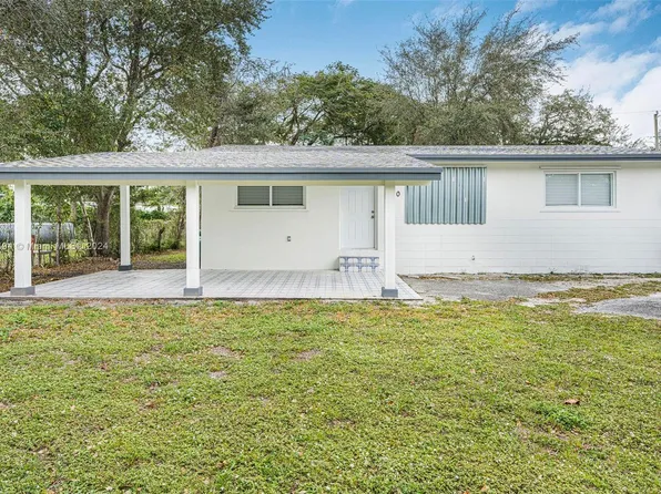1310 Sharar Ave, Opa Locka, FL 33054
