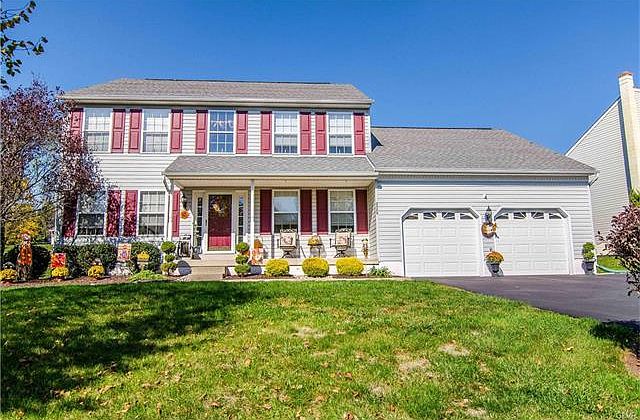 2nd image of 2325 Willow Stream Dr
