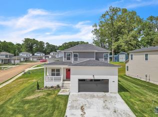510 N Halifax Ct, Clarksville, TN 37040