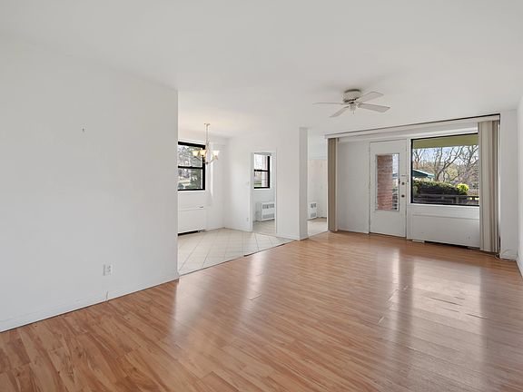 2nd image of 4901 Henry Hudson Pkwy W APT 1H