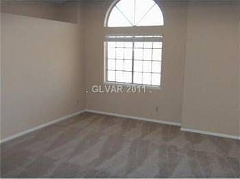 4th image of 3229 Coral Harbor Dr