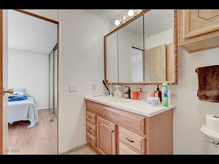 510 Scott Ave — Photo 23