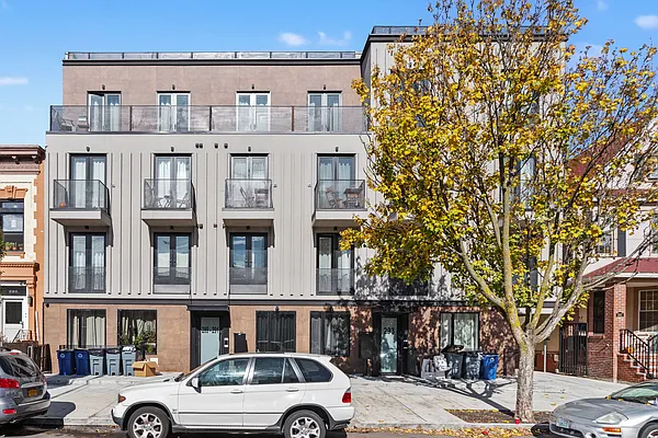 Rented by Safdie Realty Group | media 18