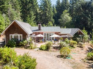 68267 Ridge Rd, North Bend, OR 97459