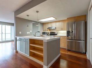 15025 Victoria Ave #502, White Rock, BC V4B1G2