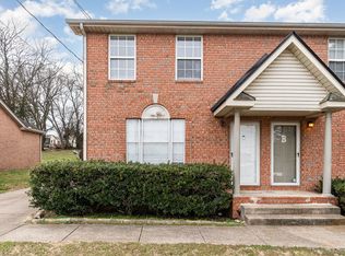 206 Graves Rd, Goodlettsville, TN 37072