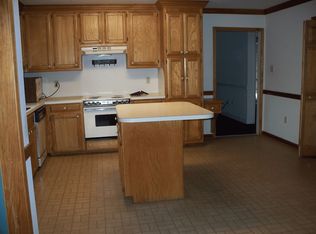 1055 W Tom Stokes Ct, Baton Rouge, LA 70810