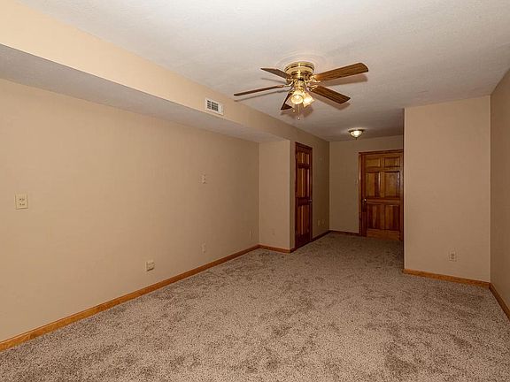 5th image of 2118 Chippendale Dr