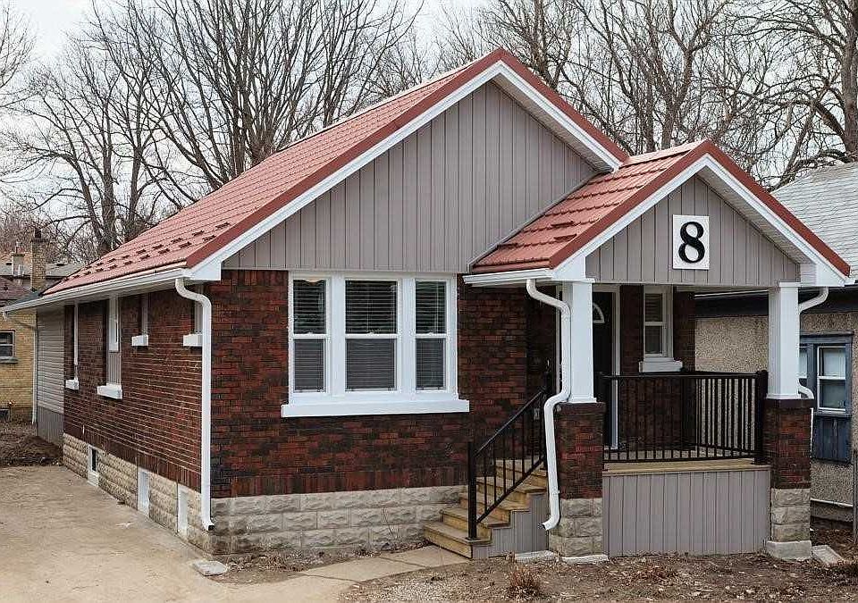 2nd image of 8 Cavendish Cres