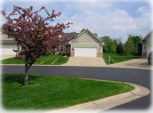 307 Woodview Pl, Manchester, MI