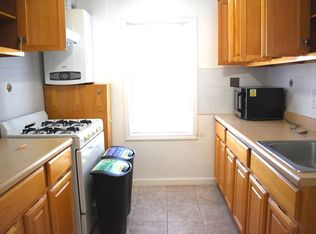 22-26 21st St #2L, Astoria, NY 11105