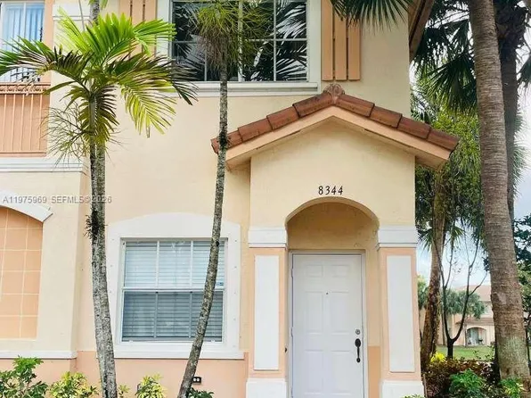 8344 SW 27th St #107, Hollywood, FL 33025