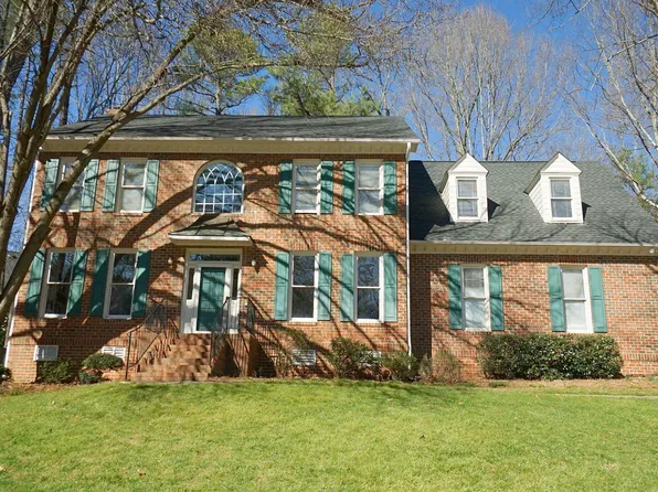 114 W Camden Forest Dr, Cary, NC 27518