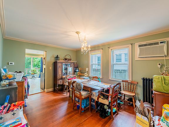 3rd image of 146 Prospect Avenue