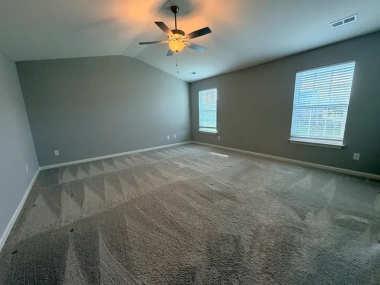 637 Dahlia Dr — Photo 16