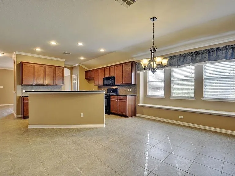 2109 Granite Springs Rd — Photo 5