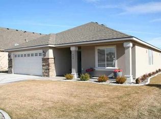 444 Lakerose Loop, Richland, WA 99352