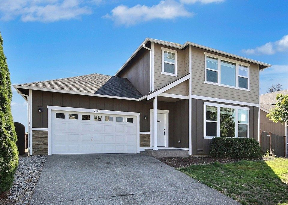1st image of 2108 182nd St E