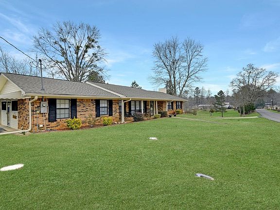 3rd image of 63 Mississippi Ave