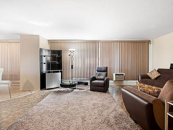 5th image of 2483 W 16th St APT 4H
