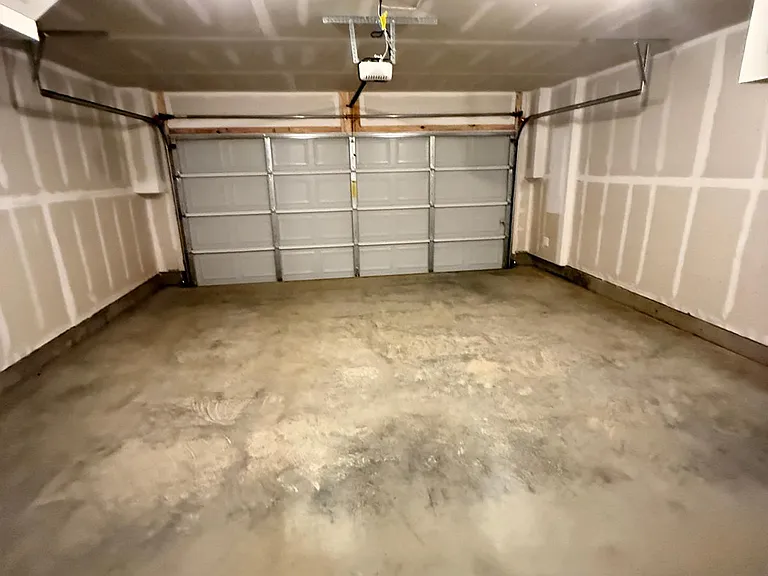 1353 Cedar Valley Rd — Photo 43