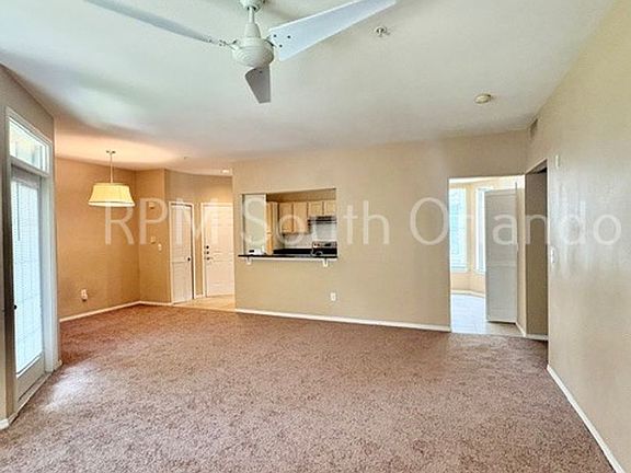 3rd image of 408 Summit Ridge Pl APT 210