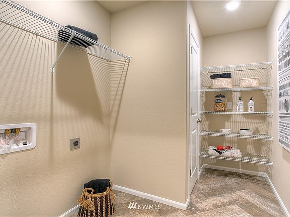 4th image of 3132 Gladiator Street NE #31